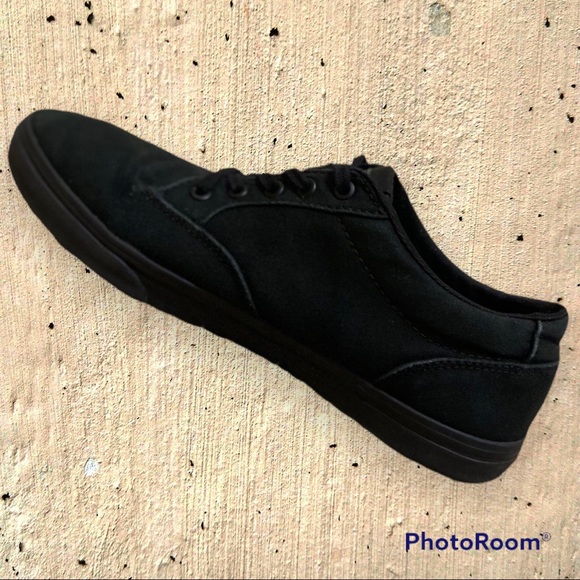 VANS Black unisex sneakers Size 8 - Picture 1 of 8